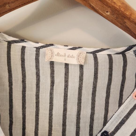Altar'd State Size Small Striped Cropped Boho Style Blouse - Picture 9 of 12